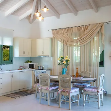 Ktima Aniforeli Luxury *