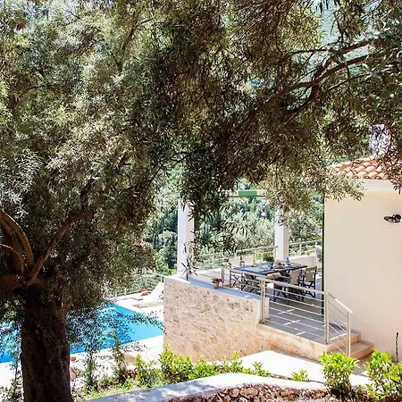 Ktima Aniforeli Luxury Villa *