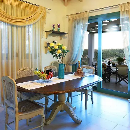 Ktima Aniforeli Luxury *